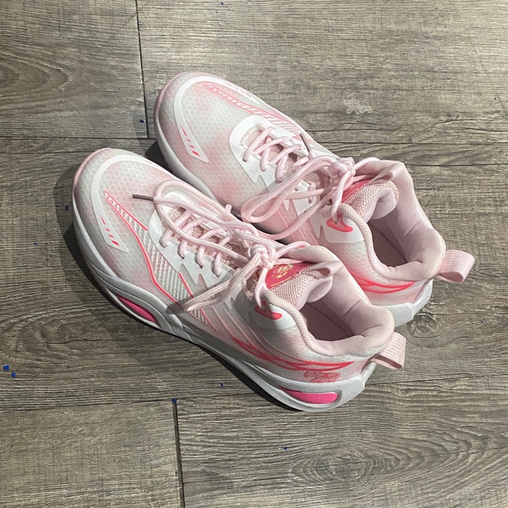Pink Women's Basketball/Volleyball Shoes